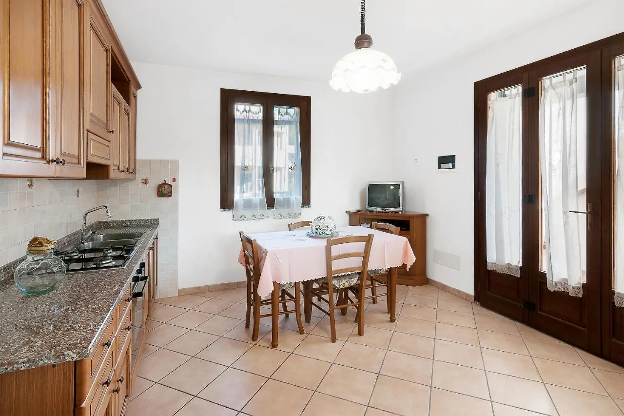 Primula 1 Apartment Marina di Campo Italy